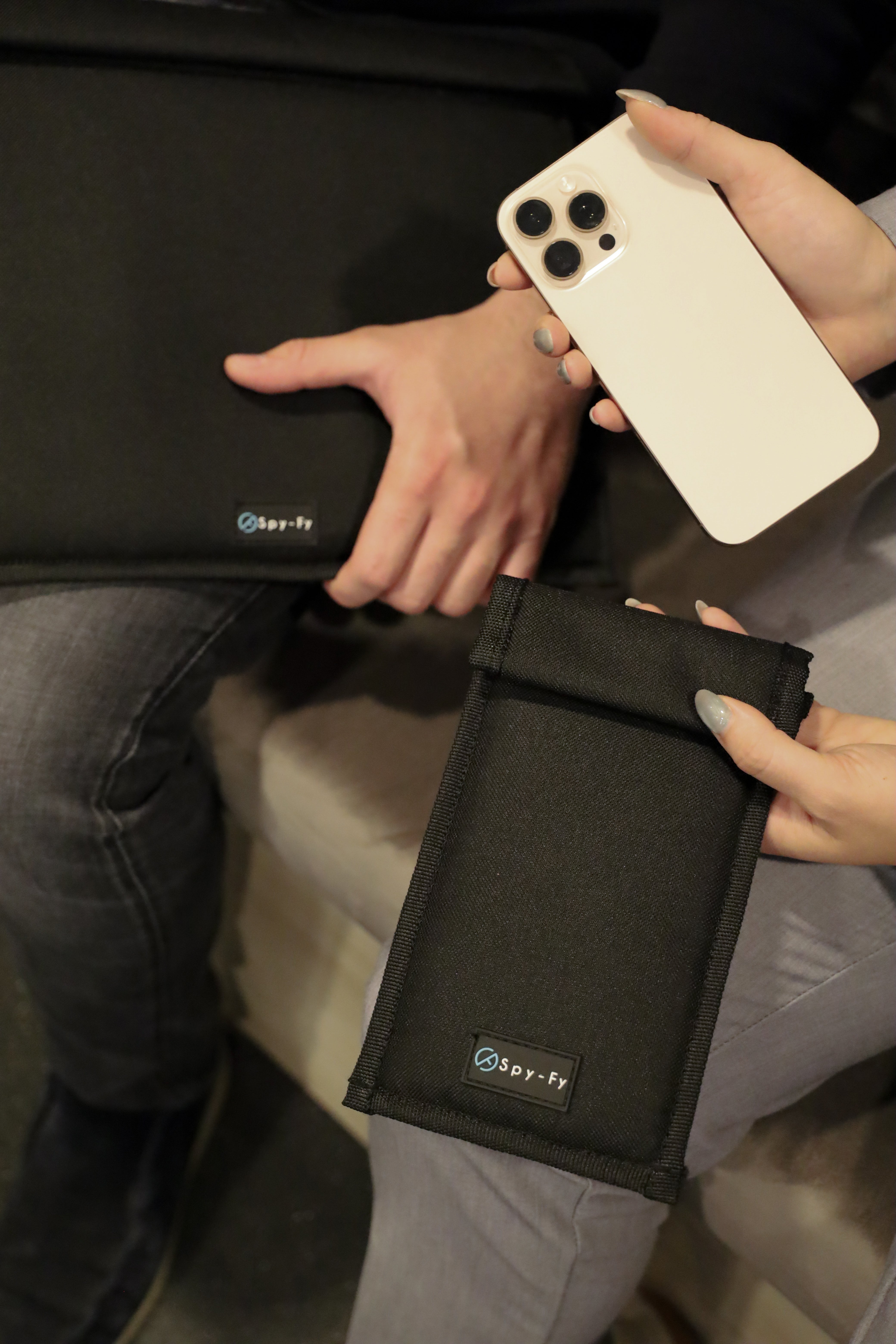 Faraday-Tasche für Telefon und Laptop